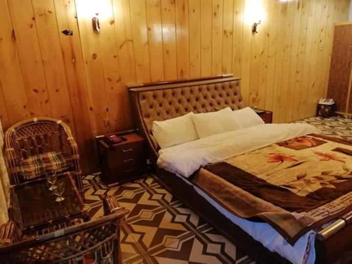 Swiss Wood Cottages ナラン エクステリア 写真