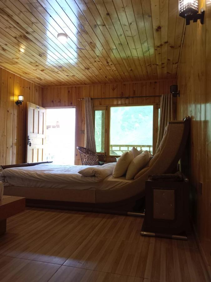 Swiss Wood Cottages ナラン エクステリア 写真